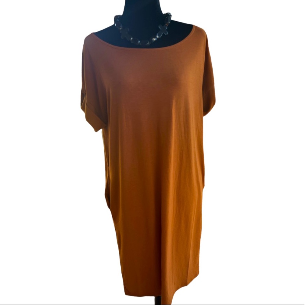NWOT Zenana Rolled Short Sleeve Round Neck Dress